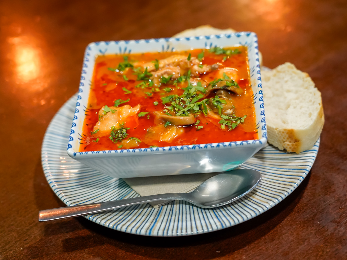 Desde mañana martes 28 y hasta el jueves 30 de enero, se abre el plazo de inscripción para los establecimientos que quieran participar en la X Ruta de la Cuchara bajo el lema “Torrejón con frío, cuchara y buen vino”